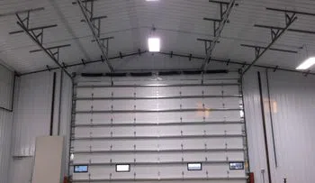 Master Garage Door Service East Boston, MA 617-381-4556 - com-cont-gdr-17m